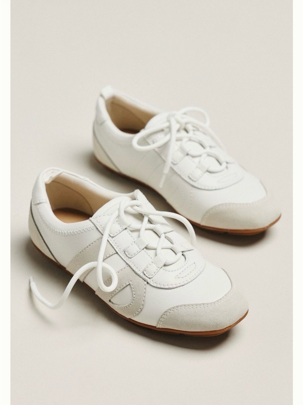 NEW Silent D Luna Sneakers